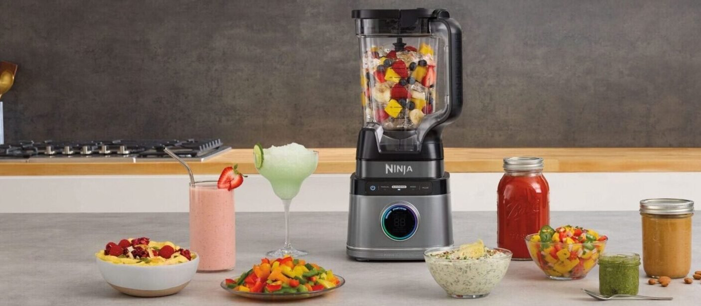 Ninja-TB201-InUse-Kitchen-Island-Lineup